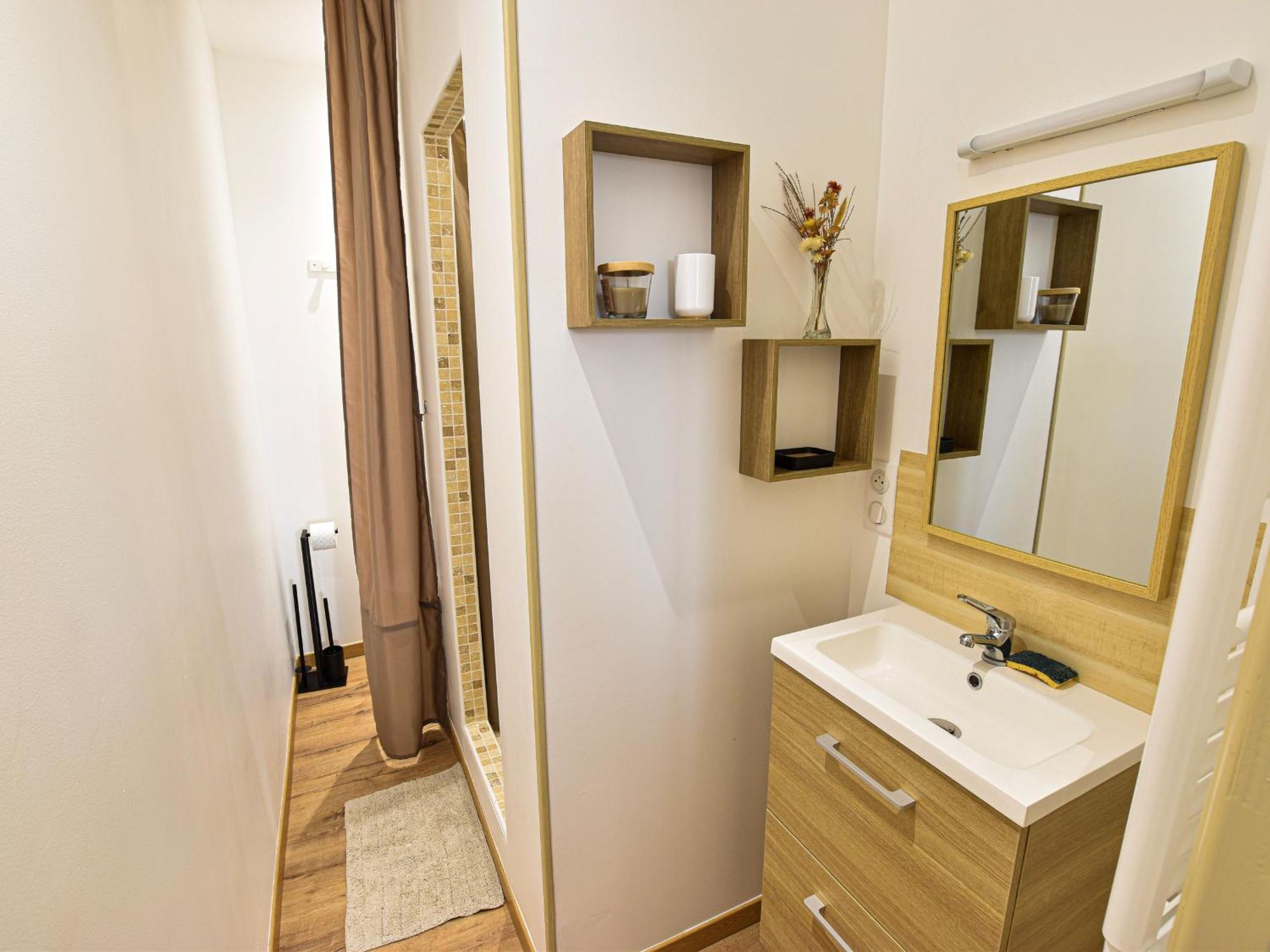 Gite Restaure 6 Pers. Au Bord De La Riviere, Proche Centre, Parking Et Wifi - Fr-1-410-380 Сабле-сюр-Сарт Екстер'єр фото